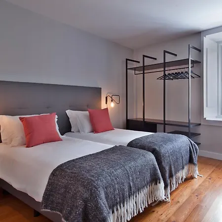 Five Stars Combro 7 Lisbon